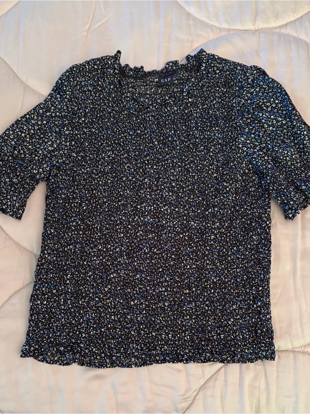 GAP Navy Black Floral Short Sleeve Smocked Top